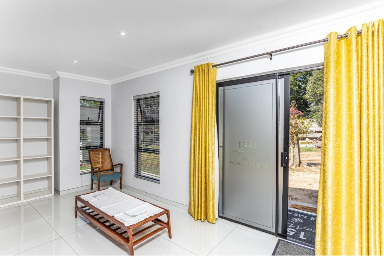 Kwamagogo Villa, Chartwell Johannesburg