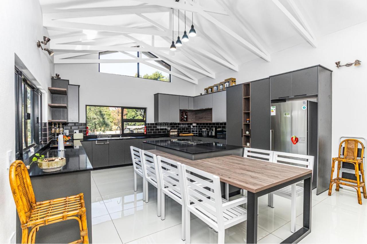 Kwamagogo Villa, Chartwell *