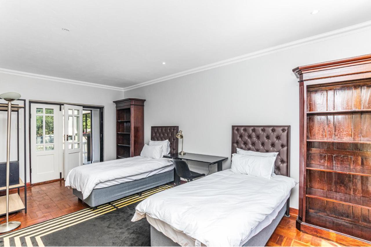 Kwamagogo Villa, Chartwell